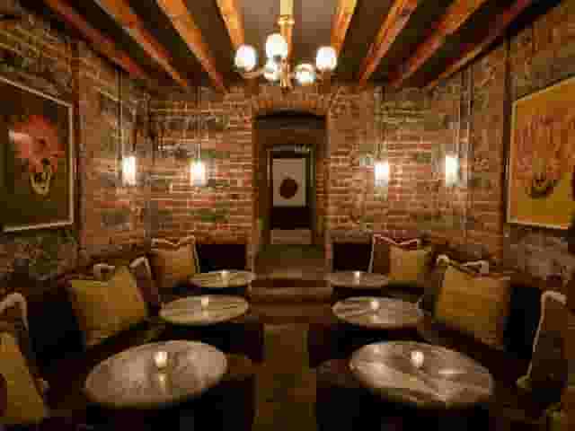 Vinyl Bar