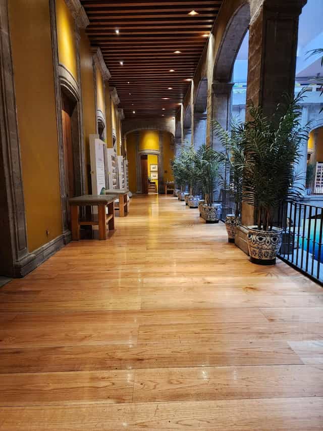 Salas Privadas at Club de Banqueros, elegant networking space for corporate event venue rentals.