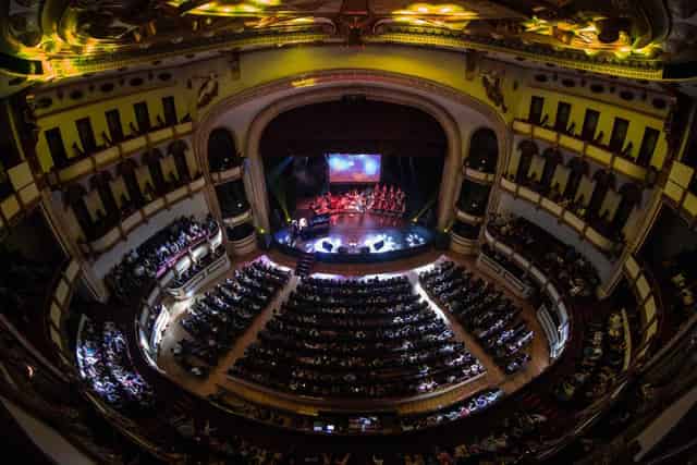 Teatro de la Ciudad Esperanza Iris