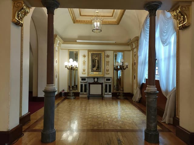 Teatro de la Ciudad Esperanza Iris