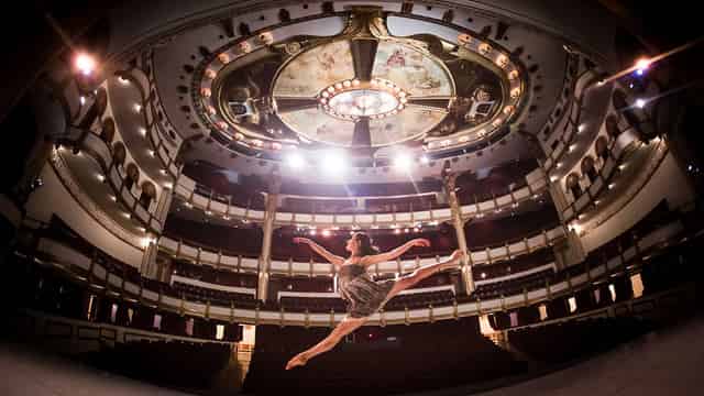 Teatro de la Ciudad Esperanza Iris
