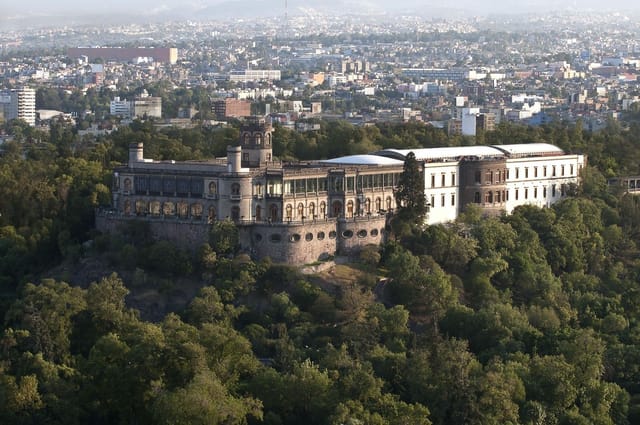 Grand Fiesta Americana Chapultepec business center with city views for corporate gala events.