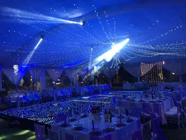 Quinta las Águilas event hall with LED dance floor for premium corporate gala or wedding reception.