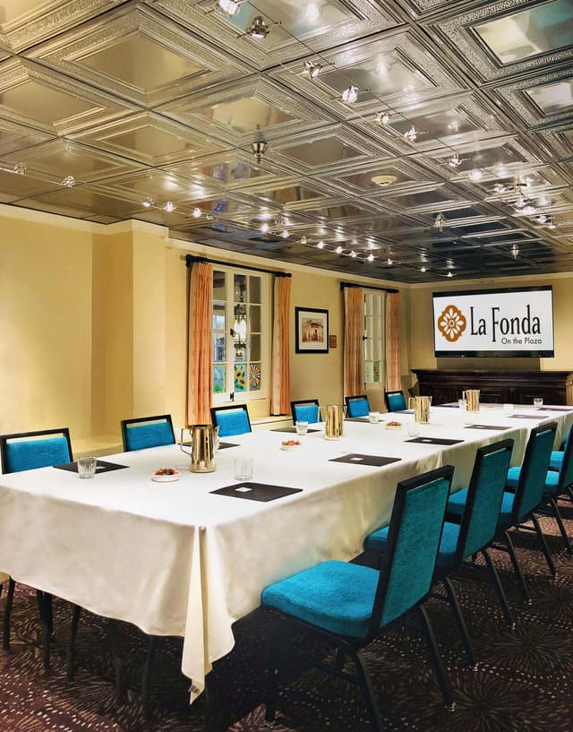 Ballen Boardroom