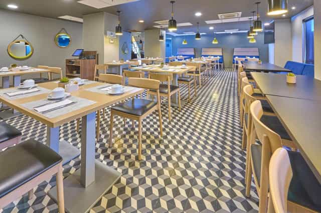 Meeting space at City Express Plus Mexico City for professional conferences and networking events.
