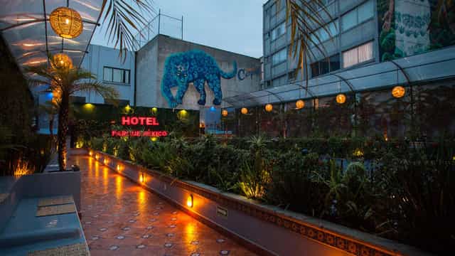 Hotel Parque México outdoor suite venue for intimate evening receptions and networking events.