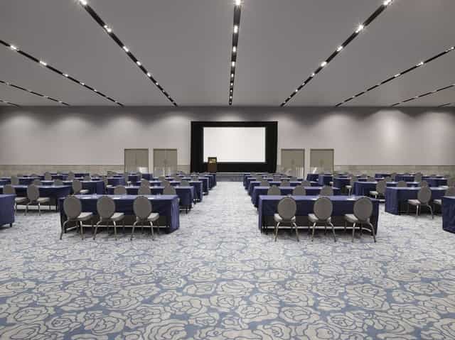 Gran Salón Aqua classroom setup for corporate events and professional conferences in Mexico City.