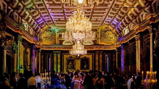 Opulent Palacio Metropolitano ballroom with historic architecture for luxury galas and corporate events.