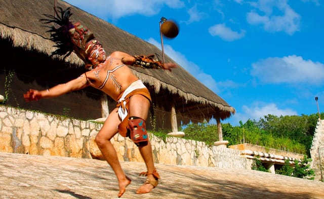 Chichen Itza's Exciting Ball Game - Cancun to Chichen Itza