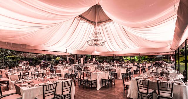 Banquet hall