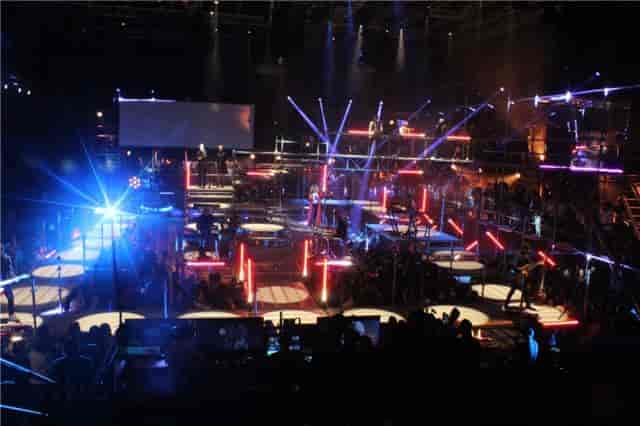 Frontlot industrial studio with LED staging for broadcast and corporate events.