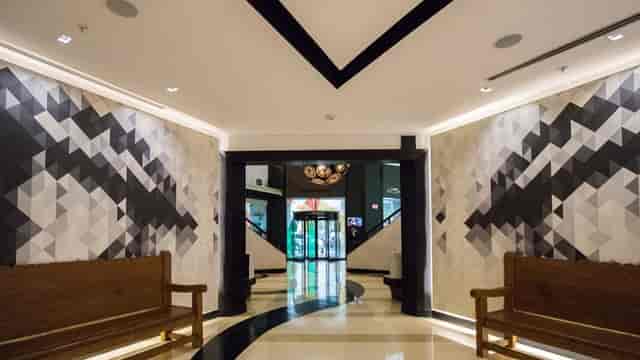Le Méridien Mexico City meeting space with geometric design for corporate events and conferences.