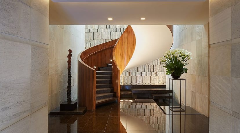 Luxury gala reception and VIP registration area at Las Alcobas Mexico City meeting rooms.