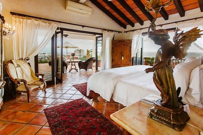 Hacienda San Angel Rincon de Angeles Suite for luxury executive retreats and VIP events.