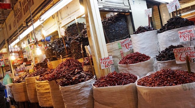 Mercado Granada market stalls, authentic culinary setting for incentive travel and site visits.