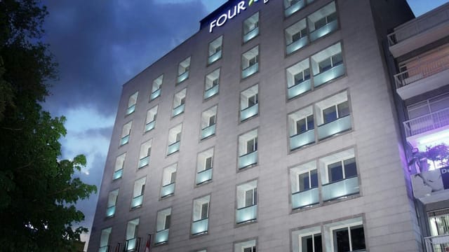 Meeting room at Four Points by Sheraton Mexico City, Colonia Roma for corporate event planning.
