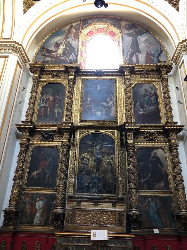 Coro Bajo de la Capilla Medina Picazo