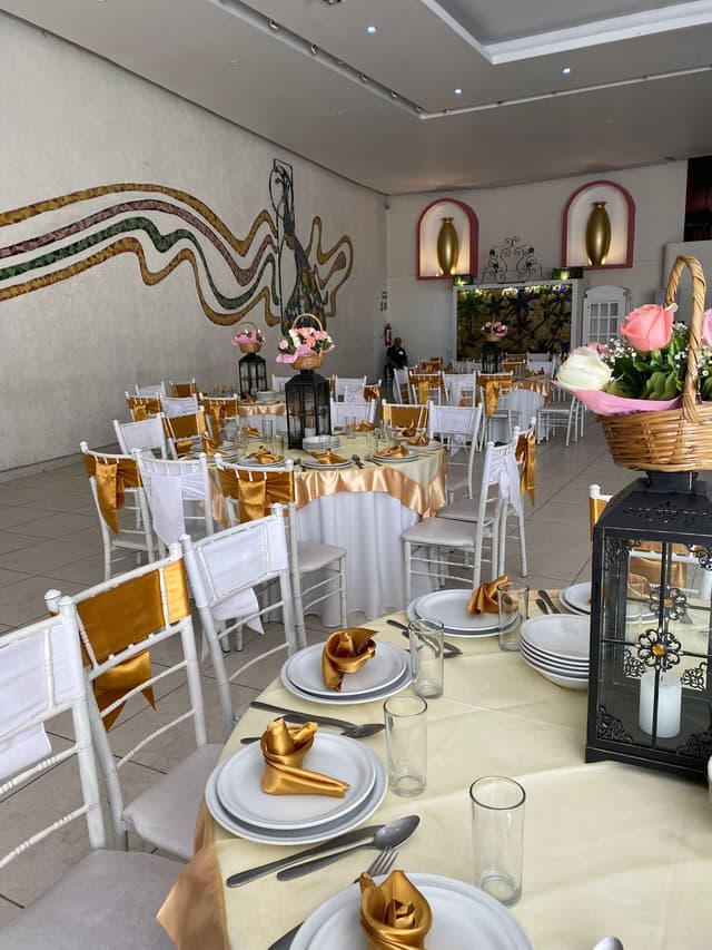 Salón Pavorreales