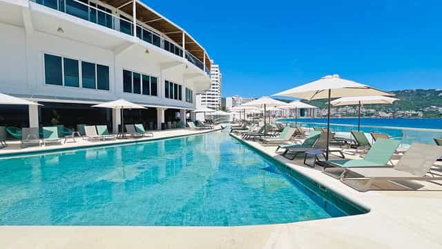 Club Alemán pool deck for corporate retreat and incentive travel networking events.
