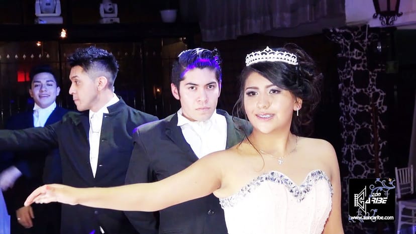 15 Años Vals Jessica Salón Castillo de la Cava Tepepan Xochimilco Foto y  Video Zon Caribe