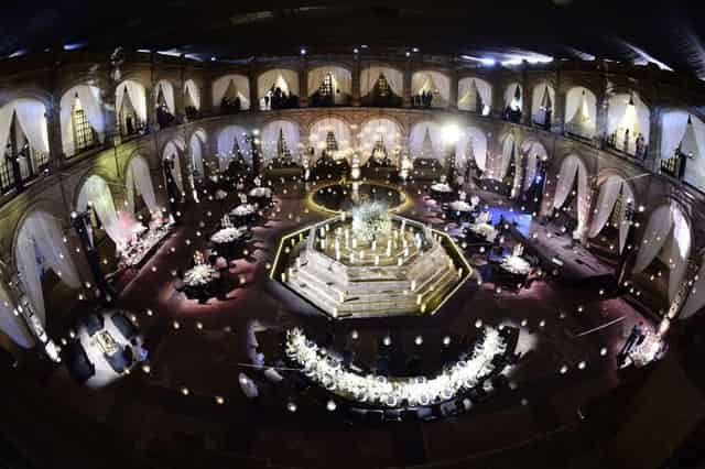 Banquet hall