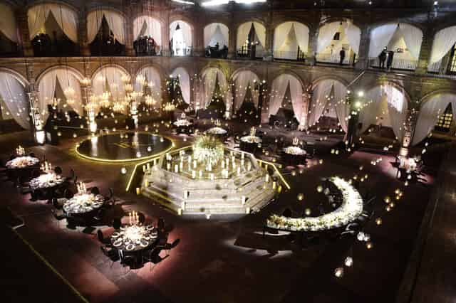 Banquet hall