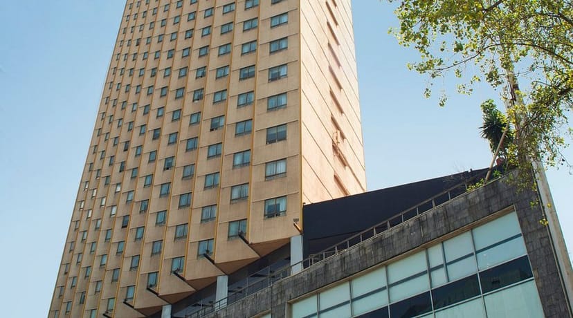 Fiesta Americana Reforma hotel exterior, ideal for large-scale conferences and corporate events.