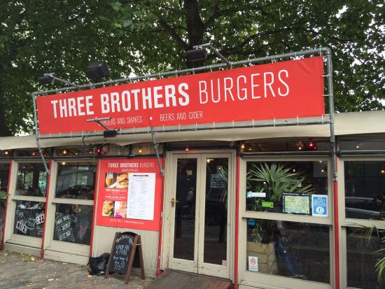 Entrada - Picture of Three Brothers Burgers, Bristol -