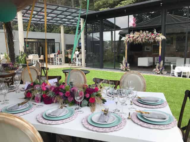 Banquet hall