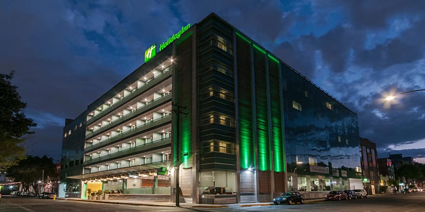 Modern Hotel Santa Maria Mexico City with meeting space for corporate events and business travel.