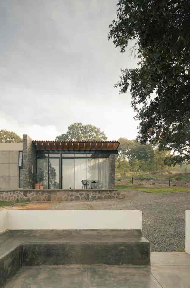 Casa Rafael Galván outdoor patio, elegant venue for executive retreats and corporate off-sites.