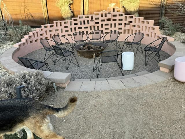 Bar & Cafe