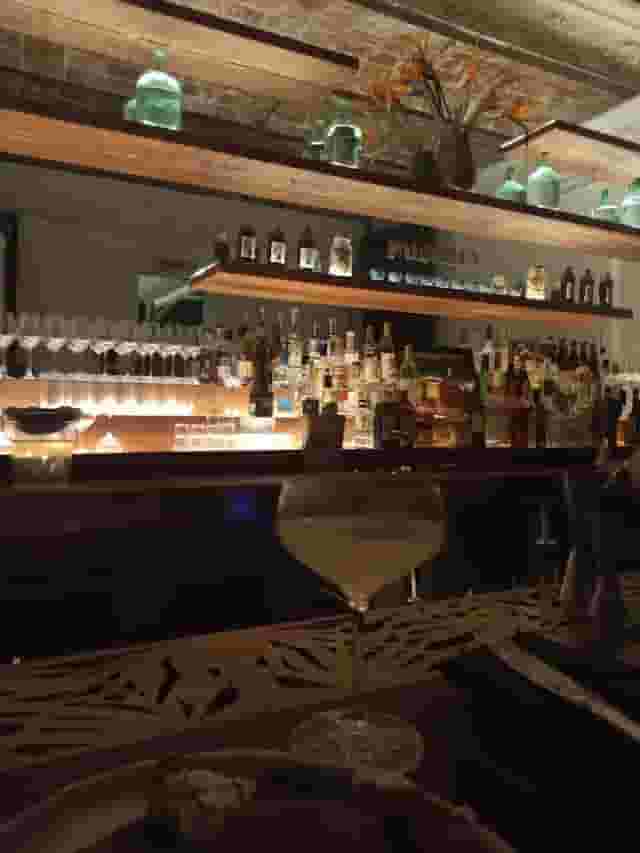 Cocktail bar