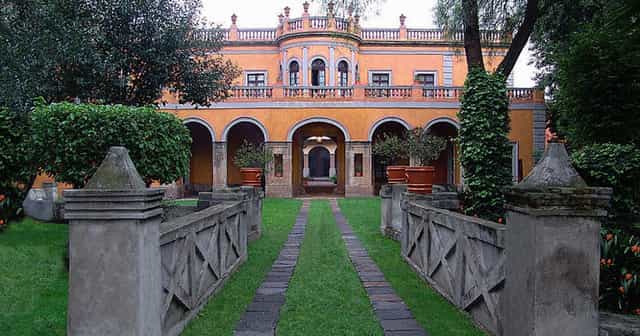 Ex Hacienda San Pablo de Enmedio outdoor venue for upscale weddings and gala events.