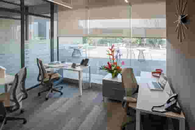CORPORATE ROOM