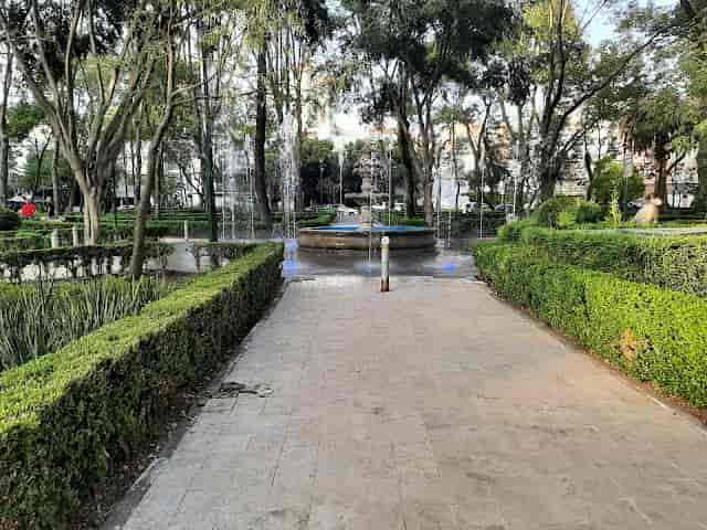 Manicured Parque Pascual Ortiz Rubio for corporate retreats and cocktail receptions.