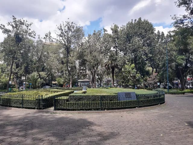 Parque Pascual Ortiz Rubio plaza for small outdoor events and community meet-and-greets.