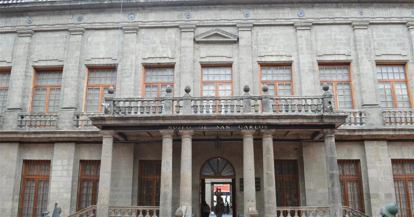 Historic San Carlos National Museum architecture, ideal for gala or VIP networking event venue.