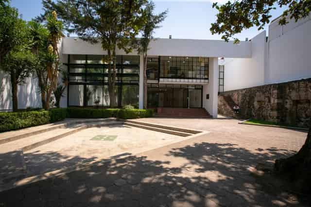 Art museum