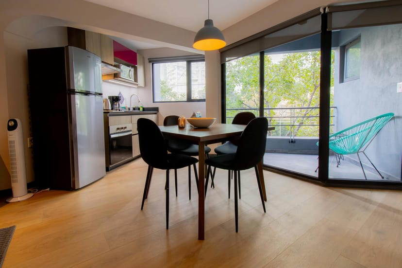 Modern 2BR Capitalia Condesa condo for intimate brainstorming and creative meeting space.