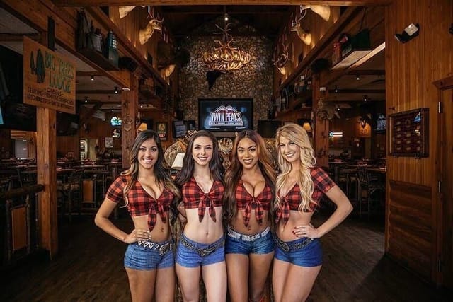 Twin Peaks rustic lodge sports bar, ideal for casual social events and themed restaurant gatherings.