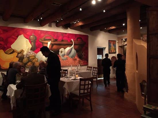 Rustic-chic Sazón restaurant for intimate corporate dinners and VIP breakout sessions.
