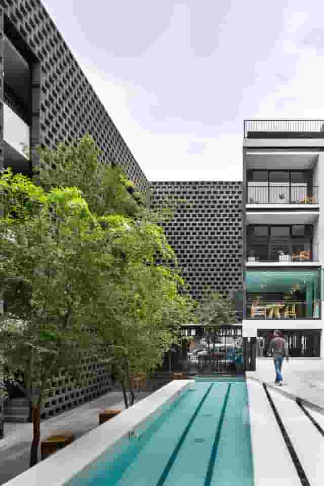 Pool Bar