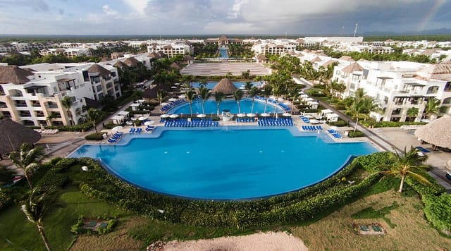 Hard Rock Punta Cana terraces: expansive outdoor venue for corporate incentive and networking events.
