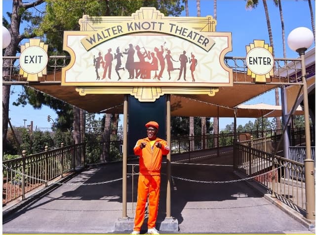Walter Knott Theater