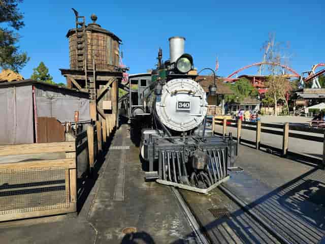 Bastanchury at Knott's Berry Farm, immersive incentive trip venue, experiential event activation.