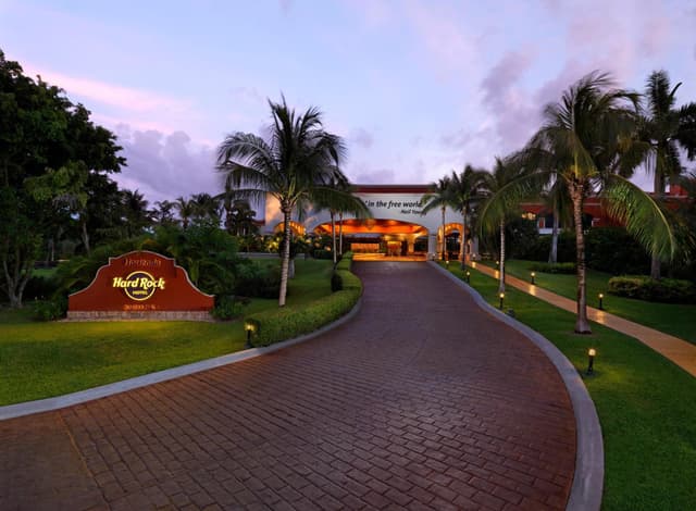 Outdoor Function Space