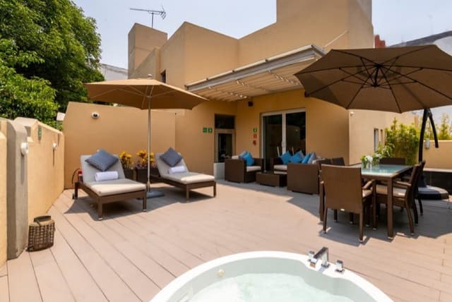Rooftop patio