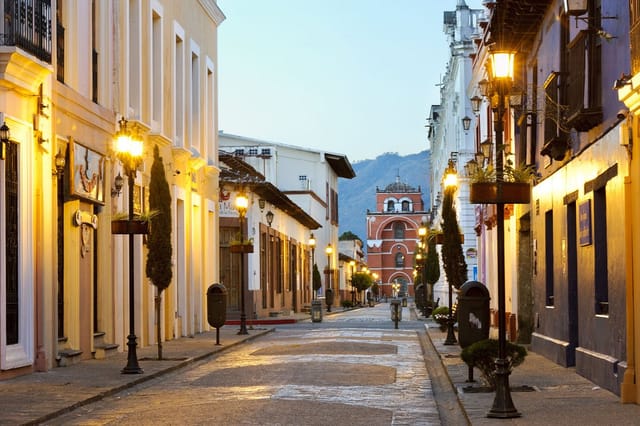Charming colonial street in Lo de Julio, ideal for outdoor gala and incentive program settings.