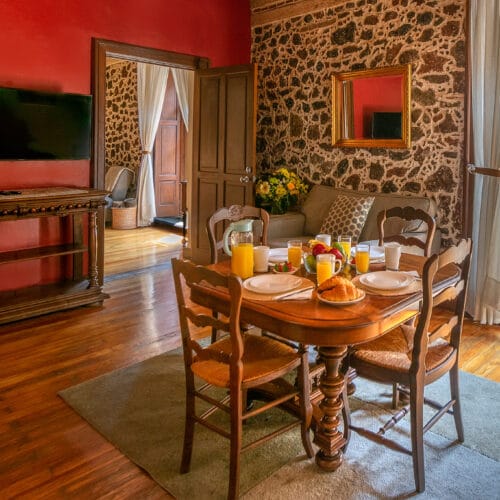 Casa Sauto boutique retreat function room for intimate corporate events and high-end workshops.